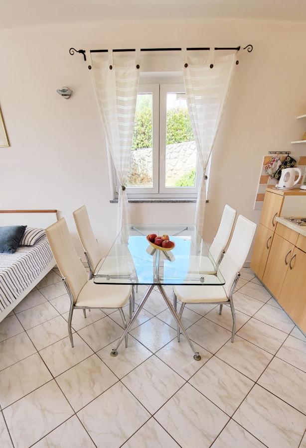 Apartmani Agava Čižići Εξωτερικό φωτογραφία