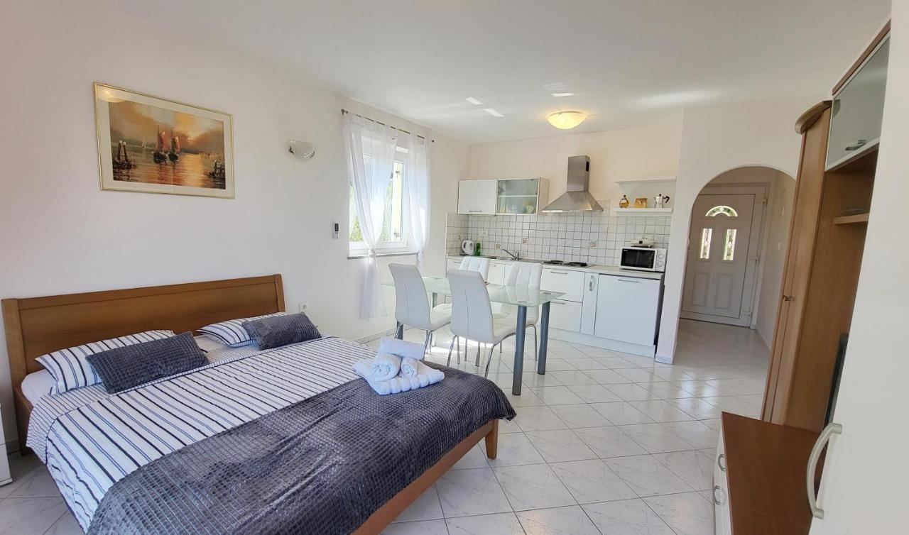 Apartmani Agava Čižići Εξωτερικό φωτογραφία